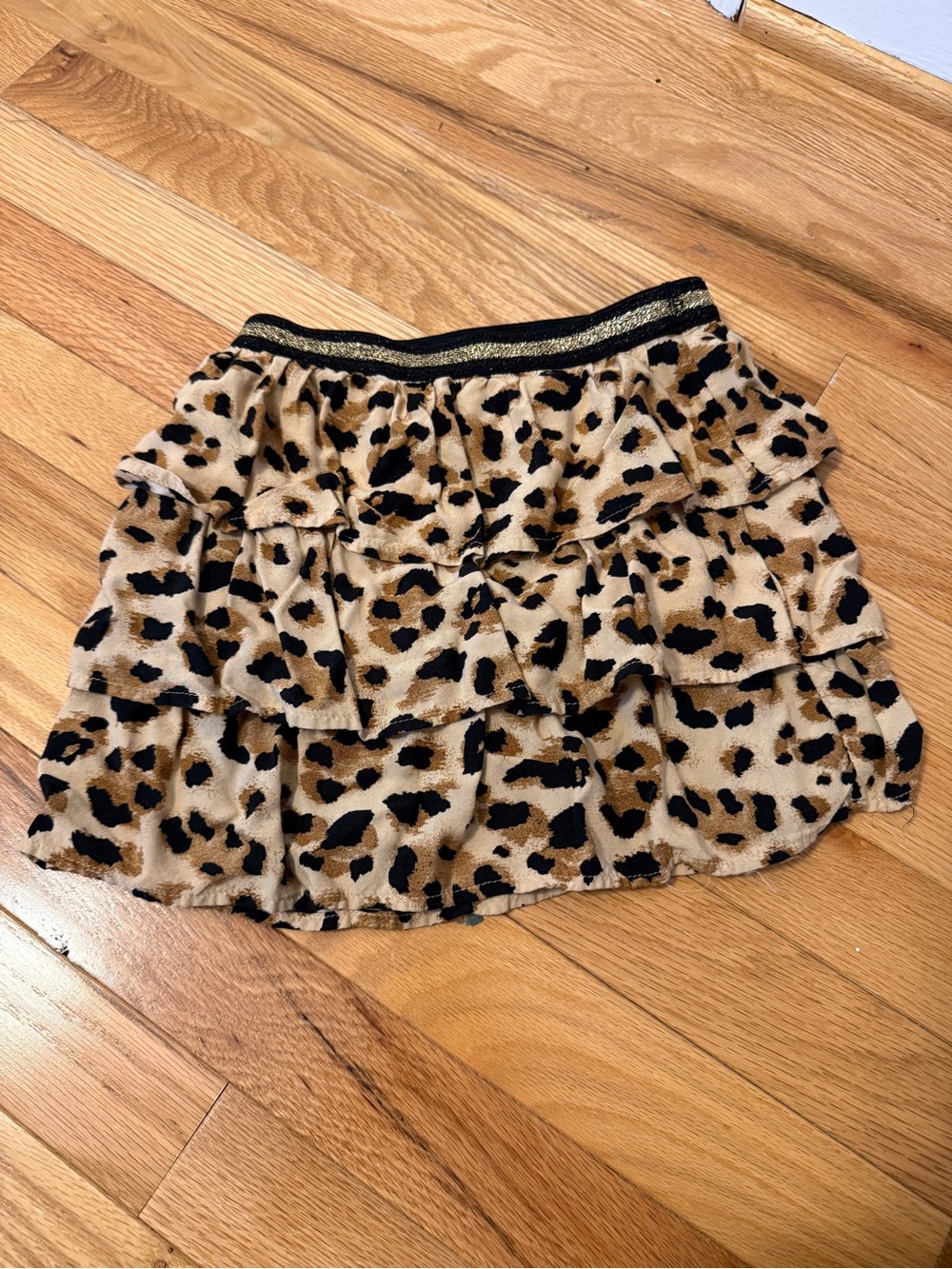 Girls size 6 Tiered Leopard Print Skirt with Elastic Waistband - Beige/Black
